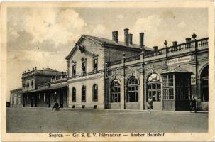 1929 Sopron, GYSEV (Győr-Sopron-Ebenfurti Vasút) pályaudvar, vasútállomás, vendéglő ahol bor és sör kapható. Lobenwein Harald (Rb)
