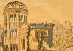 cca 1960 Nagaszaki az Emlékpark az atombomba dómmal. Nagyméretű gobelin, Ajándék a Bara-Gyarmati ház...