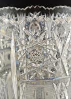 Gyarmati Dezső (1927-2013) olimpiai bajnok vízilabdázó részére adott nagyméretű cseh kristályváza. h...