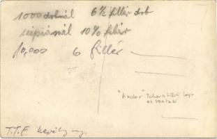 "ANDOR" teherszállító gőzös és vontatóhajó kikötéshez készül Budapesten / "ANDOR&quot...