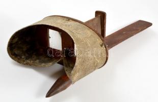 1897 Régi fa sztereokép néző, hiányosan, javított, 32x18 cm / Vintage stereoscope