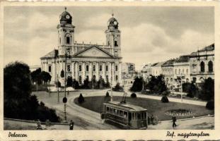 Debrecen ref. templom villamossal