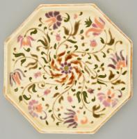 cca 1890 Zsolnay virág mintás tál, kézzel festett porcelánfajansz, repedéssel, jelzett (TJM), formaszám: 4355, 24×24 cm
