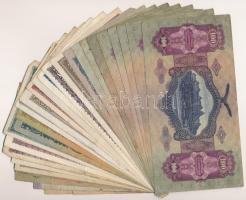 27db-os vegyes magyar pengő bankjegy tétel, közte 1945. 50P T:III,III-