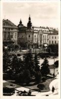 1942 Kolozsvár, Cluj; Mátyás király tér, New York szálloda, Rosemarie Mcdonald üzlete / square, hotel, shops