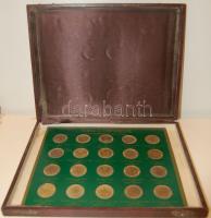 Franciaország DN 20db klf Napoleon zseton, modern, díszlapon, dobozban T:3