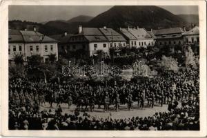 1940 Nagybánya, Baia Mare; bevonulás / entry of the Hungarian troops &quot;1940 nagybánya visszatért&quot; So. Stpl (EK)