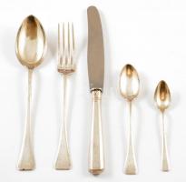 Ezüst (Ag.) monogramos (FM) evőeszköz készlet (30 db), jelzett, eredeti foltos dobozában, nettó:1019...