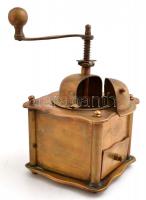 Régi réz kávédaráló, jelzett, m: 20 cm