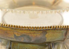 Alpakka kínáló, jelzett, eredeti üvegbetéttel (rajta kis hibával, karcolásnyomokkal), m: 15 cm