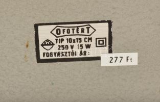 Retró filmgyári fém lámpa, üvege hiányzik, izzócserére szorul, 19×25×19 cm