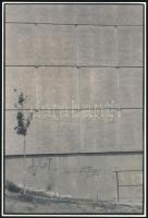 1987 Ország László: Középszer u., 5 db vintage fotóművészeti alkotás, a magyar fotográfia dokumental...