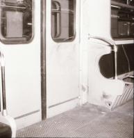 1989. február 18. Bombarobbanás után egy metrókocsi belseje, helyszínelő felvételek, 19 db szabadon felhasználható vintage negatív, 24x36 mm + Halálos baleset a metróban, helyszínelő felvételek, 25 db szabadon felhasználható vintage negatív, 24x36 mm