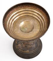 Fém talpas kínáló, jelzés és üvegbetét nélkül, m: 17 cm, d:16 cm