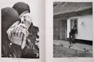 Gubcsi Lajos 3 műve, ebből 2 mű a szerző által dedikált: 
Magyar parasztság a Kárpát-Medencében. A ...