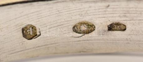 Ezüst(Ag) levélmintás karperec, jelzett, d: 6,6 cm, nettó: 18,3 g