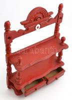 Kis fiókos piros fali polc, festett fa, kopásokkal, 43,5×32×11 cm