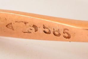 Arany(Au) 14K fülbevaló kék kővel, jelzett, bruttó: 1,5×0,7 cm, bruttó: 4,6 g