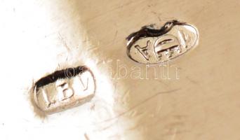 Ezüst(Ag) gyűrű borostyánnal, jelzett, méret: 54, bruttó: 12,8 g