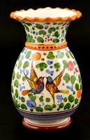 Olasz madaras váza, mázas kerámia, jelzett, apró kopásokkal, m: 19,5 cm