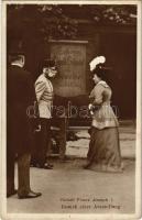 Kaiser Franz Joseph I. Besuch einer Ausstellung. B.K.W.I. 672-37. (EK)