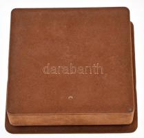 DN "SIGILL LIBER ET REG CIVITATIS QUINQUE ECCLESIEN / Pécs Megyei Jogú Város Pecsétje" két...