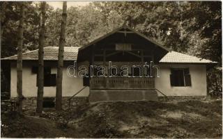 28 db régi magyar városképes lap (több Vasvár, Lillafüred, Aggtelek, Szádelő, Pálvölgyi cseppkőbarla...