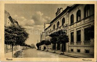 28 db régi magyar városképes lap (több Vasvár, Lillafüred, Aggtelek, Szádelő, Pálvölgyi cseppkőbarla...