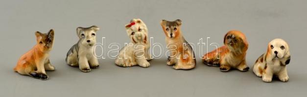 Miniatűr porcelán kutyusok, 6 db, jelzés nélkül, kis kopásnyomokkal, m: 3 és 3,5 cm