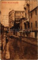 12 db régi olasz városképes lap / 12 pre-1945 Italian town-view postcards