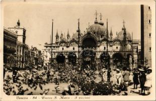 12 db régi olasz városképes lap / 12 pre-1945 Italian town-view postcards