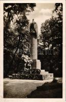 1929 Tatabánya, Magyar Általános Kőszénbánya Rt. (MÁK) tatai bányászata, Hősök szobra, első világháborús emlékmű