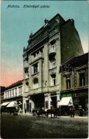 1915 Miskolc, Hitelintézeti palota, Fehér Kígyó gyógyszertár, üzletek, automobil. Kiadja Grünwald Ignác