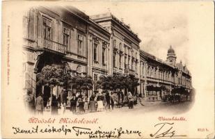 1899 Miskolc, Városháza tér, piaci árusok. Kiadja Ferenczi B. (EK)