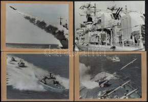 Hajófotók, 14 db, régi és modern előhívások, vegyes méretben