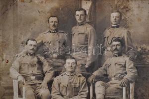 cca 1880-1910 26 db klf méretű keményhátú fotó, benne katonaik is