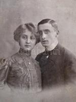 cca 1880-1910 26 db klf méretű keményhátú fotó, benne katonaik is