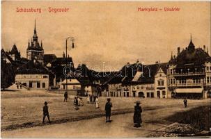 1907 Segesvár, Schässburg, Sighisoara; Marktplatz / Vásártér, H. Girscht, Josef Girscht, W. Leonhardt üzlete. W. L. (?) No. 88. / market square, shops (EK)