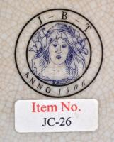 J.B.T.  anno 1906 szecessziós stílusú modern karaffa pár, kézzel festett fajansz, réz szerelékekkel,...