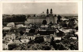 1940 Ungvár, Uzshorod, Uzhorod; látkép, Görögkatolikus székesegyház és püspöki palota / general view with Greek Catholic cathedral and bishop's palace