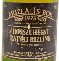 1975 Hosszúhegyi Rajnai Rizling bontatlan palack fehérbor