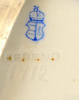 cca 1920 Herendi egyedi mintás falitányér, kézzel festett, jelzett,  kopásnyomokkal, d: 31 cm, m:5,5...