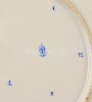 cca 1900 Herendi mezei virág mintás áttört tányér, kézzel festett, jelzett, alján apró hajszál reped...