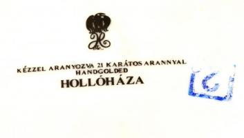 Hollóházi Szász Endre által tervezett mintával díszített porcelán váza, matricás, apró kopásnyomokka...