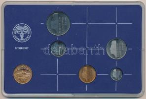 Hollandia 1985. 5c-2 1/2G (5xklf) + "Utrechti Verde" zseton plasztiktokos szettben T:1 
N...