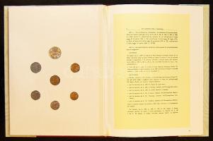 Vatikán 1987. II.János Pál utait ismertető luxus kiadás sok képpel könyv alakban, benne 1985. 5L, 10...