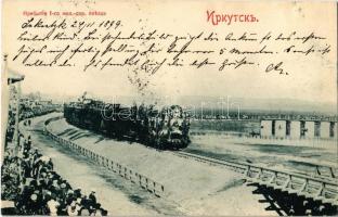 1899 Irkutsk, Irkoutsk; Arrival of the first train at the railway station, locomotive adorned with wreaths, cheering crowd. Phototypie Scherer, Nabholz & Co.