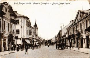 1931 Pöstyén, Pistyan, Piestany; Franz Josef Straße / Ferenc József út, üzletek. Kiadja Donáth Lipót / street view, shops (szakadás / tear)