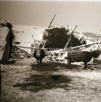 cca 1942 Thöresz Dezső (1902-1963) békéscsabai gyógyszerész és fotóművész szolgálatot teljesített eg...