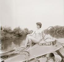 cca 1986 Menesdorfer Lajos (1941-2005) budapesti fotóművész hagyatékából, 13 db vintage negatív, 6x6...